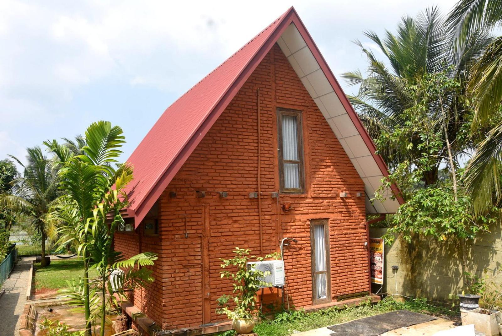 Ciel Star Anuradhapura Hotel Bagian luar foto