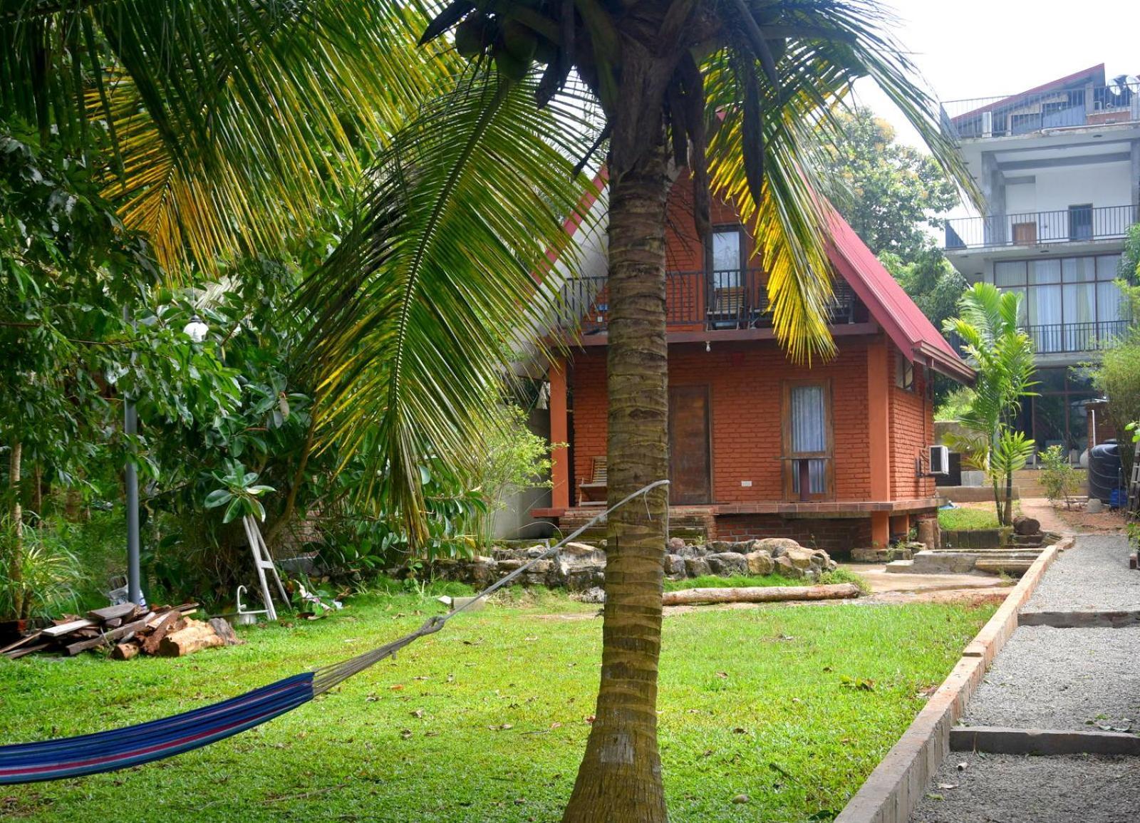 Ciel Star Anuradhapura Hotel Bagian luar foto
