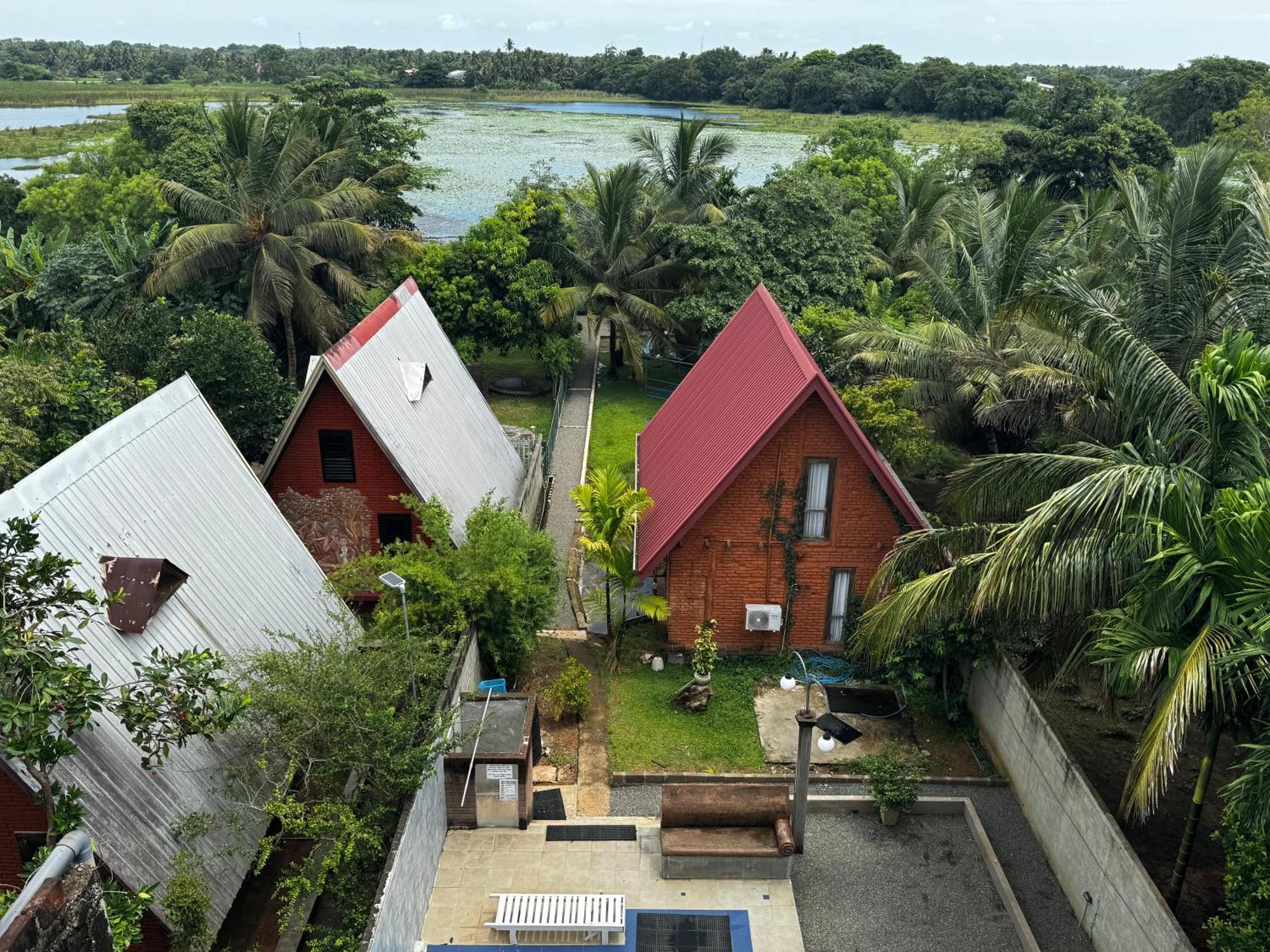 Ciel Star Anuradhapura Hotel Bagian luar foto
